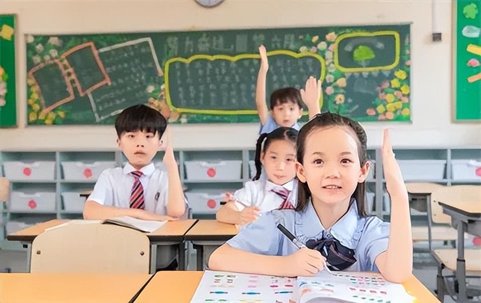 小学一年级英语入门？ 亲身经历过的人的亲身经历！