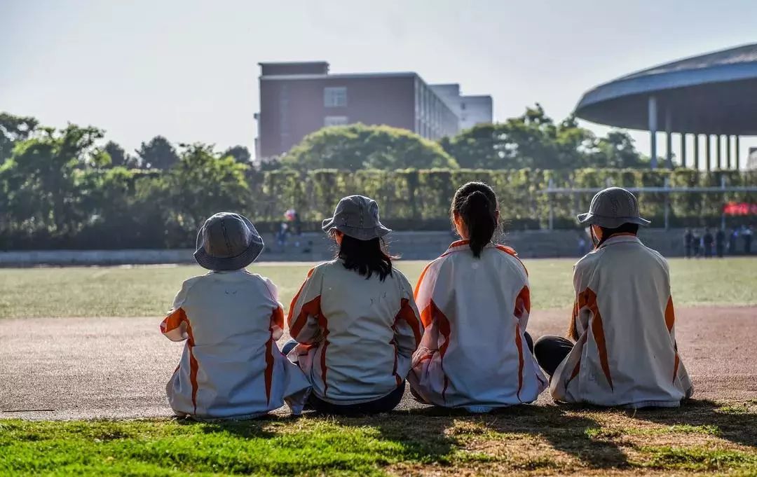 昆明英语外教一对一：【入学季】3年免学费，并获新台币10,000元奖学金！云南外国语学校这么会玩？-第5张图片-阿卡索