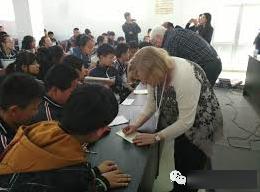雅思名师外教在线小班——中国学生专属课程