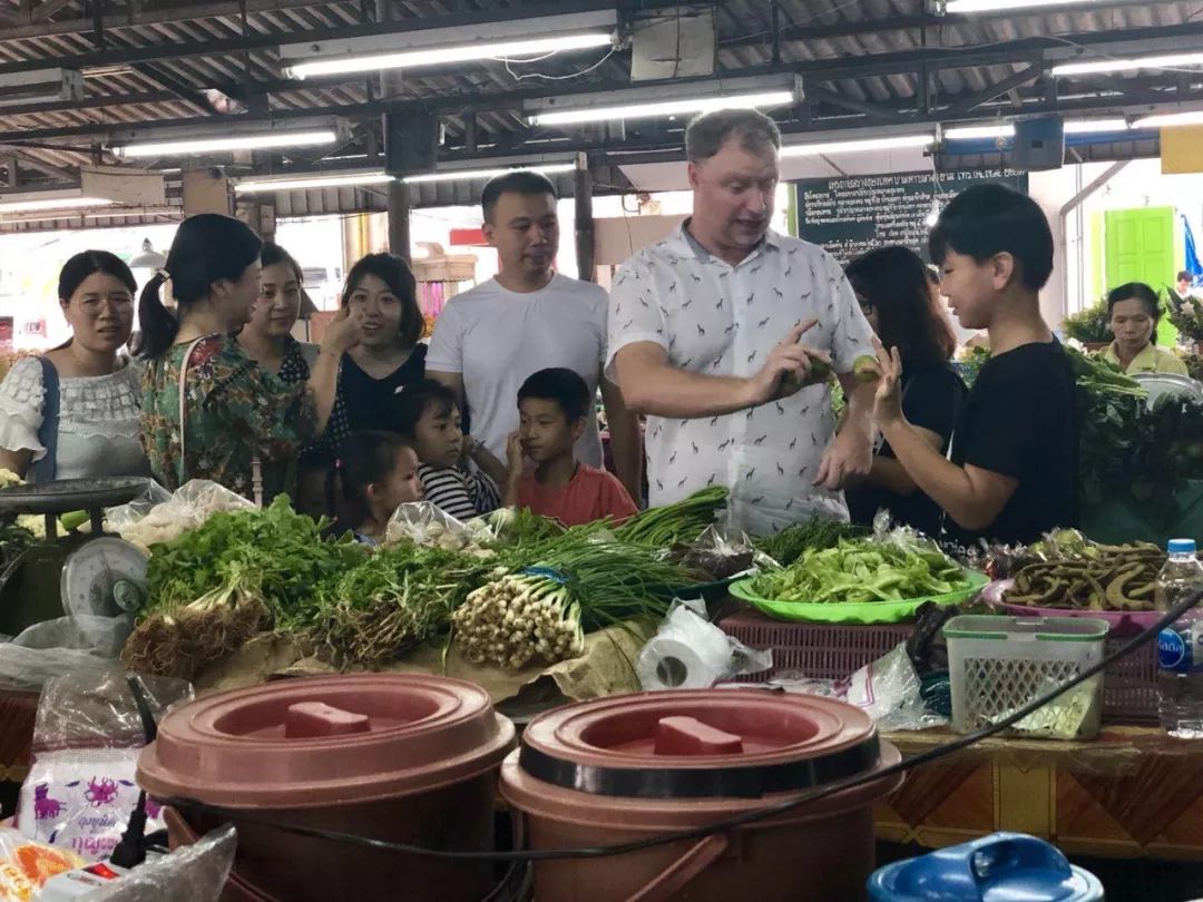 出行旅游英语一对一外教：进来！“暑假带孩子去清迈学英语”！迅路记海外产品又回来了！-第37张图片-阿卡索