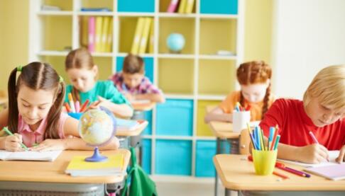 英语公开课收费：外教英语怎么样？外教教学适合儿童吗？-第3张图片-阿卡索