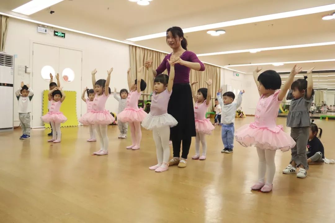 求私人外教一对一：Simei Cambridge幼儿园招生手册-第60张图片-阿卡索