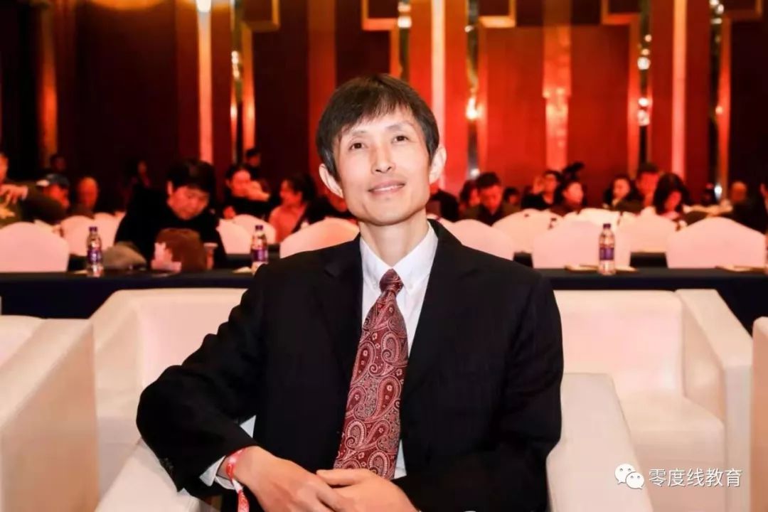 幼外教私教一对一价格：早期教育创始人的商业心态：这些迷人的人不被称为理想