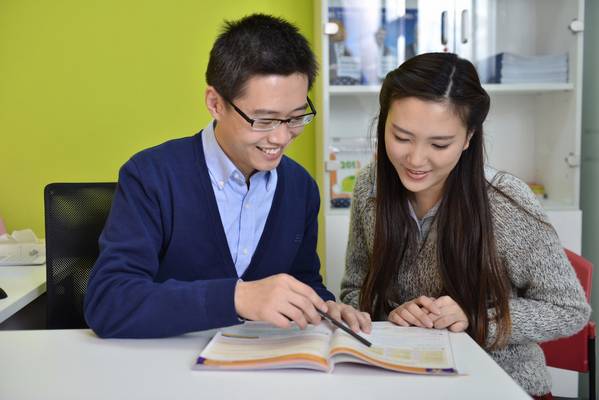 一英语学习外教一对一：如果父母更早地理解这些，那么向孩子学习英语不再是一个困难的问题！-第8张图片-阿卡索