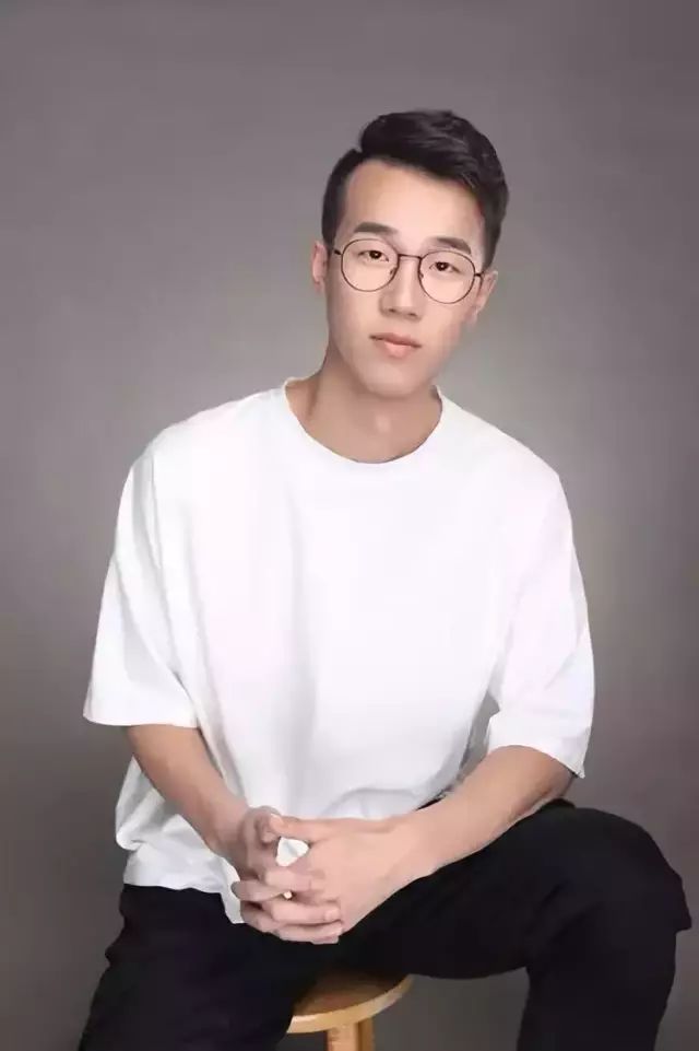 外教约不到：7:30-7:35 去厕所。这位顺利通过研究的“车神”真是强啊！-第2张图片-阿卡索