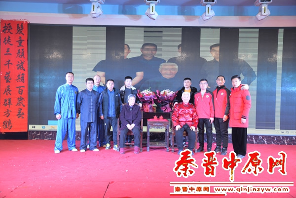 临汾市英语一对一外教老师：大师粉丝Hanwu：Wuxing的生日武术博览会 - 名人 -  Qin和Jin Zhongyuan.com-第11张图片-阿卡索