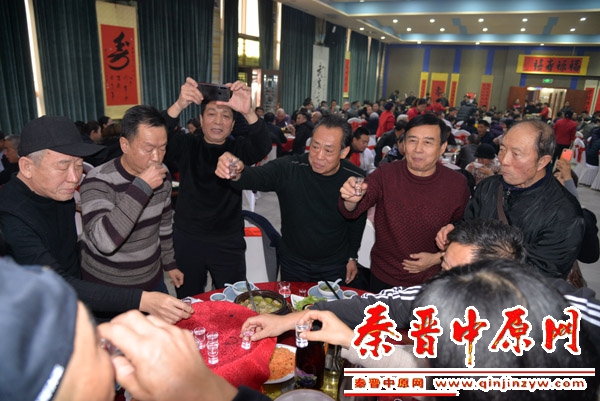 临汾市英语一对一外教老师：大师粉丝Hanwu：Wuxing的生日武术博览会 - 名人 -  Qin和Jin Zhongyuan.com-第4张图片-阿卡索