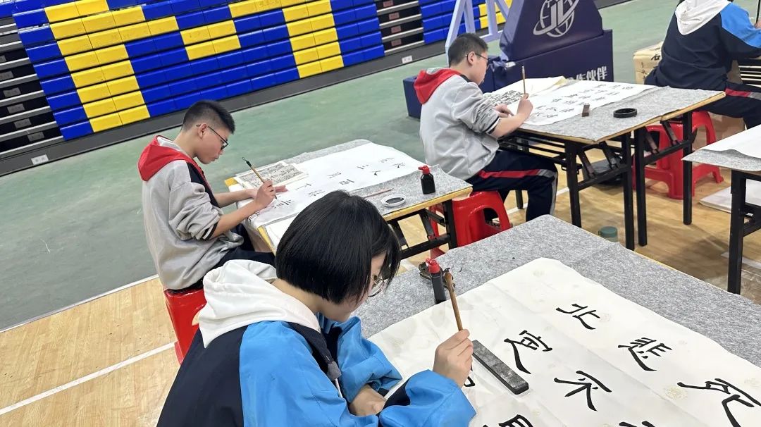 邵阳外教一对一：刚刚宣布！这与Shaoyang的Xiangjunmingzhi学校的高中招募第一年有关-第11张图片-阿卡索