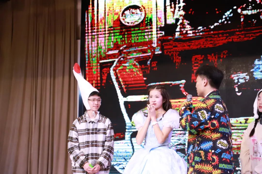 临沂外教一对一英语口语课：Linyi City举行的首场英语口语的决赛在Linyi Xicheng实验学校举行-第3张图片-阿卡索