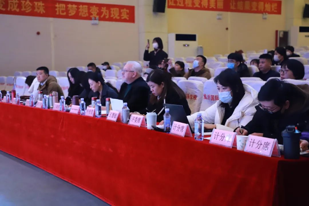 临沂外教一对一英语口语课：Linyi City举行的首场英语口语的决赛在Linyi Xicheng实验学校举行-第5张图片-阿卡索