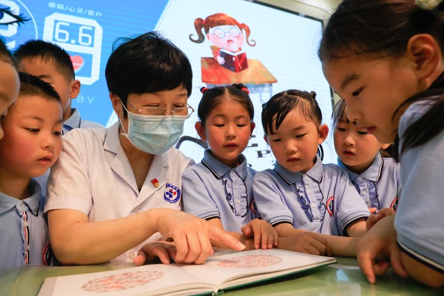 外教采取一对一上课：立体化能力塑造！一对一外教课助力培养儿童多元语言素养-第3张图片-阿卡索