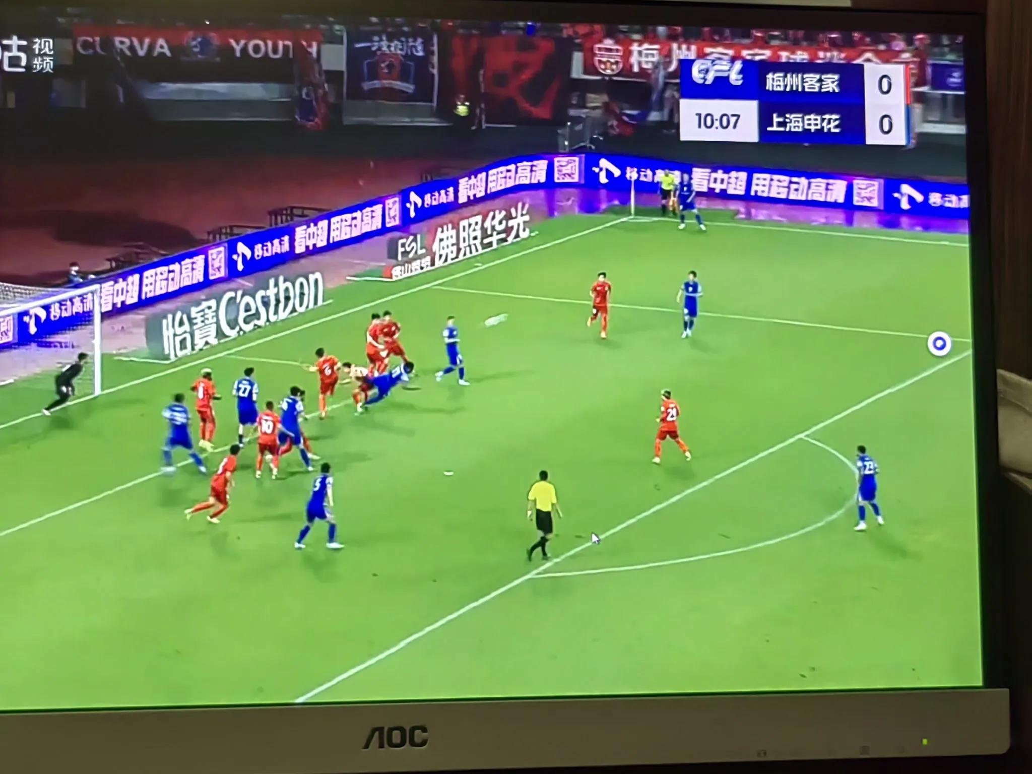 梅州外教一对一：18岁的年轻球员 +两个外国球员缺席！ Shenhua反击Meizhou 3-1。 Slutsky如何激活新的核能？-第6张图片-阿卡索