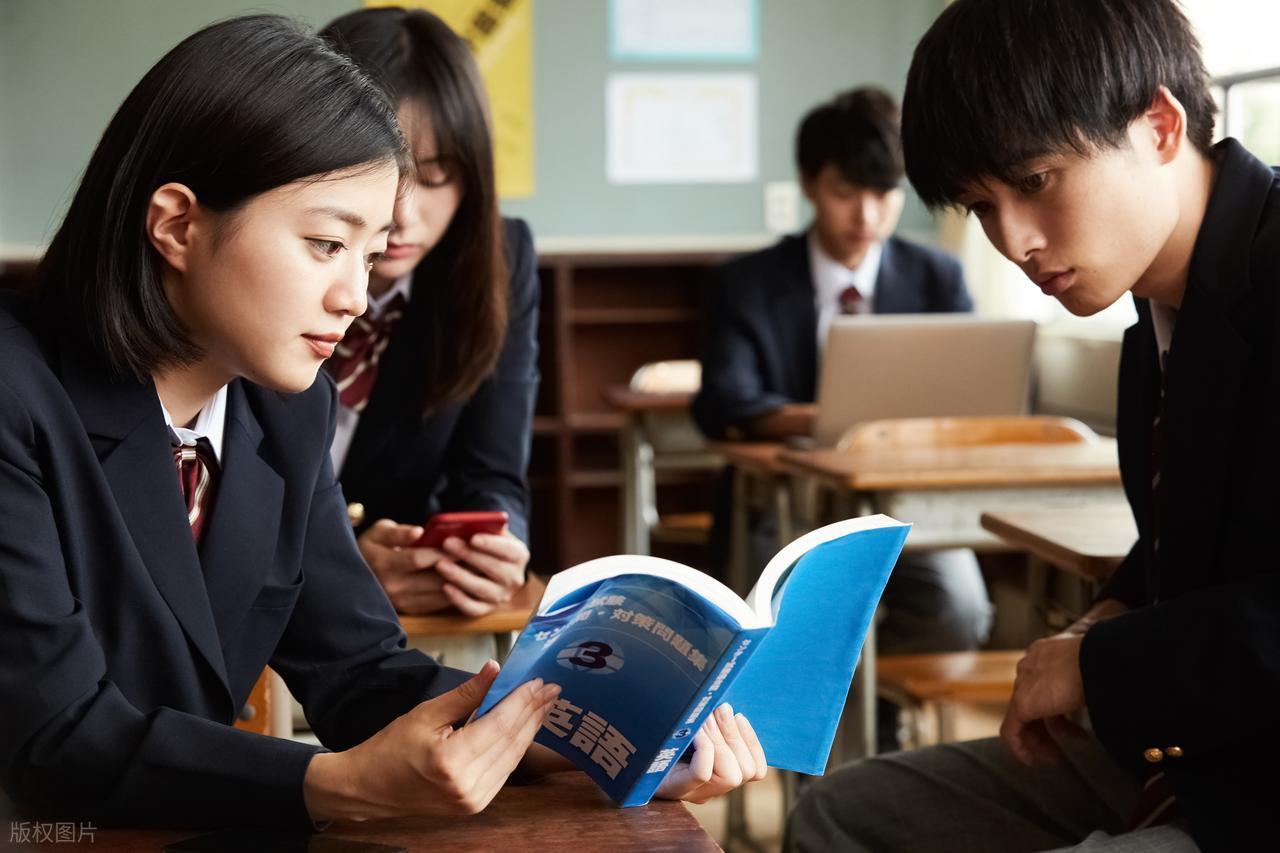 幼视频一对一外教：纯正语境下的英语一对一外教，如何自然习得语言精髓？-第3张图片-阿卡索