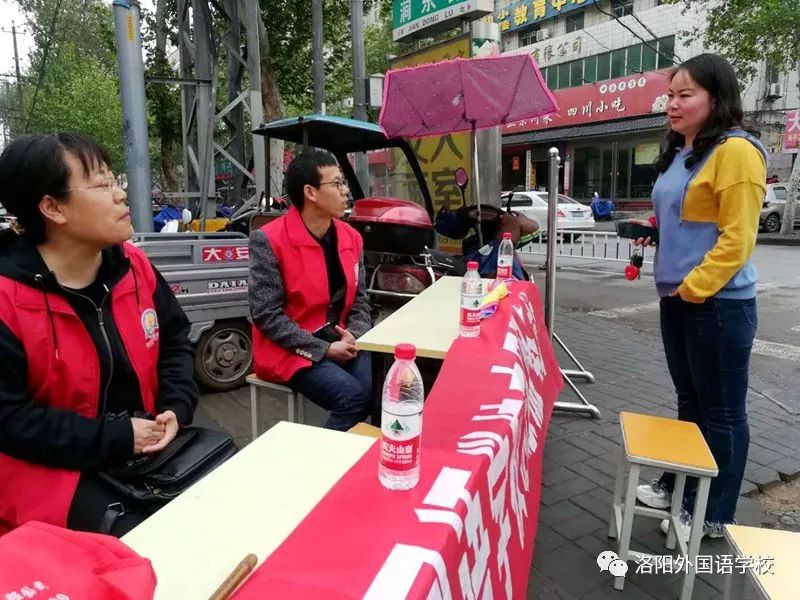 一对一外教俄语：硬园丁给他们的爱和志愿服务服务-第10张图片-阿卡索