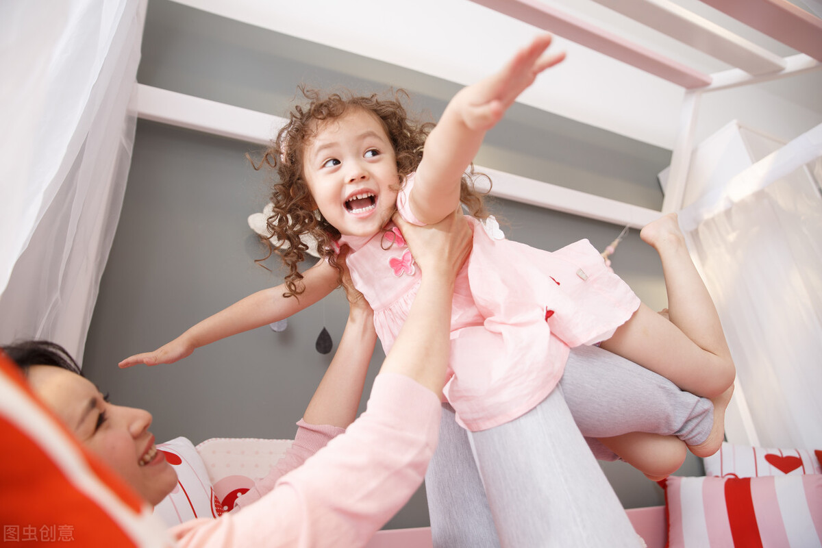 富人请一对一外教：来自普通家庭的孩子如何发展他们的“丰富思维”？-第2张图片-阿卡索