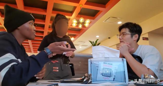 上海外教与中国女人：上海帅哥娶美国农村黑人女孩定居小镇，孩子竟异常漂亮-第4张图片-阿卡索