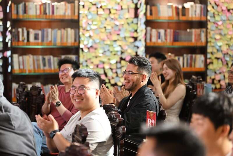 相声一对一外教老师：老外在中国：西语外教与相声结下的奇妙情缘-第4张图片-阿卡索