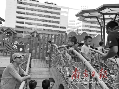 幼园英语学习一对一外教：当“ Hello”遇到孔子时，幼儿园结合了中国和西方风格