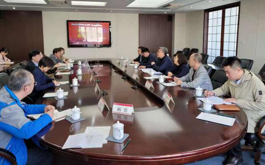 烟台成人英语外教一对一：今日说税：税官进高校，外籍教师缴税问题答案揭晓