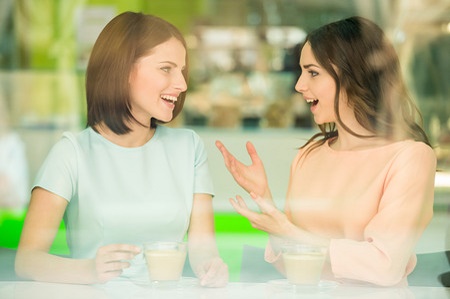 外教一对一英语在线教学平台有哪些软件：真实说说：一对一英语网课平台哪家好？有不踩雷推荐吗？