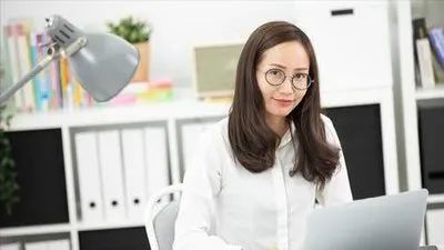 英语真实用户：成人学习英语的十大应用程序是什么？专家为每个人进行了全面的分析！-第2张图片-阿卡索