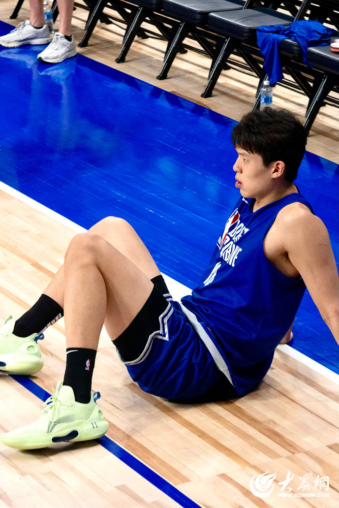 国内一对一外教篮球：杨瀚森NBA联合试训惊艳！选秀前景大超预期，背后努力惊人……-第2张图片-阿卡索