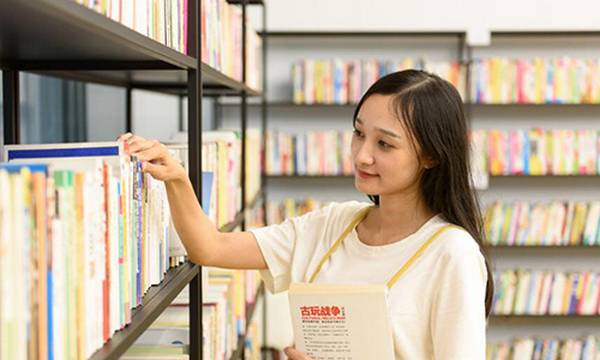 外教一对一英语辅导老师：山西大学一对一外教：开启提升英语水平的全新途径-第3张图片-阿卡索
