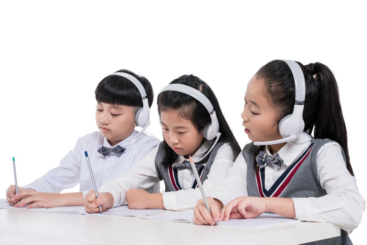 外教怎么有效上一对一：英语一对一：如何深度构建沉浸式学习环境？-第3张图片-阿卡索