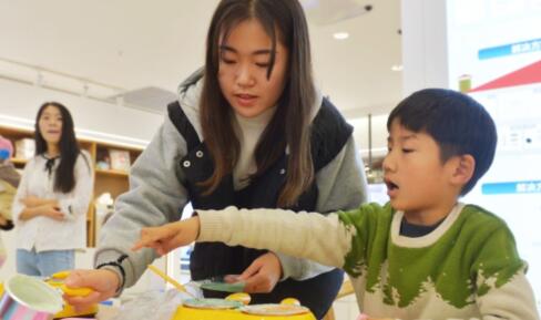 外教绘本课一对一教案怎么写：仔细选择在线英语课程-第6张图片-阿卡索