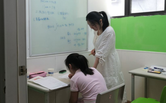 绍兴英语外教一对一教学收费标准：尖锋教育一对一收费贵吗？快来看看课程价格表-第3张图片-阿卡索