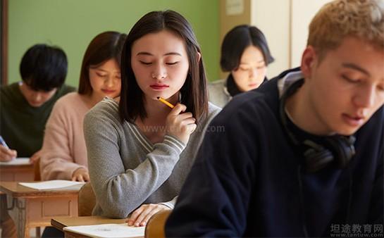 南昌外教一对一英语培训价格：多种学习路径任选！南昌朗阁英语收费标准你了解吗？