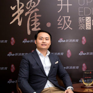 阿卡索外教学费：2016新浪教育盛典访谈：阿卡索外教网王志彬究竟说了啥？