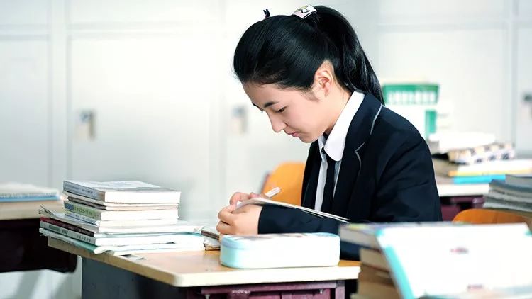 北京找外教一对一辅导：美国凶手在上海上海外教！小心我们周围的外国垃圾！-第4张图片-阿卡索